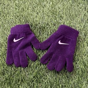 Youth Nike Gloves